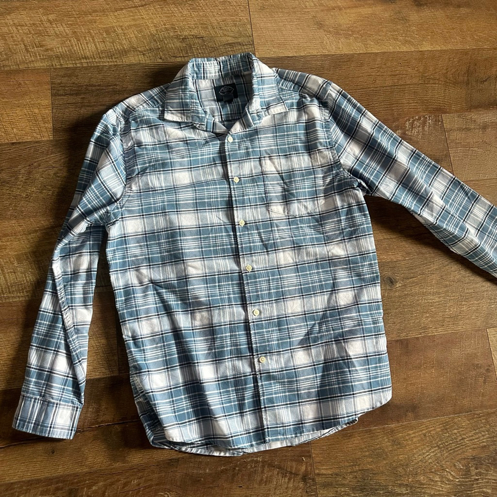 Men's St. John's Bay Casual Button Down Shirt L Blue White Plaid